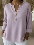 Lucia | T-shirt Henley Texturada com Botões