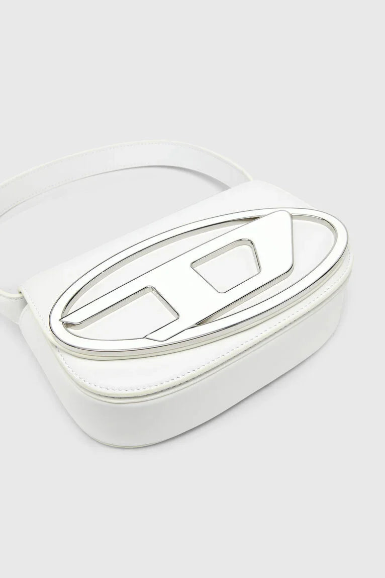 Mala de Ombro Mini com Placa Metálica de Mulher