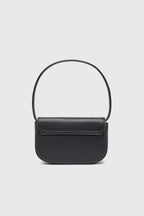 Mala de Ombro Mini com Placa Metálica de Mulher